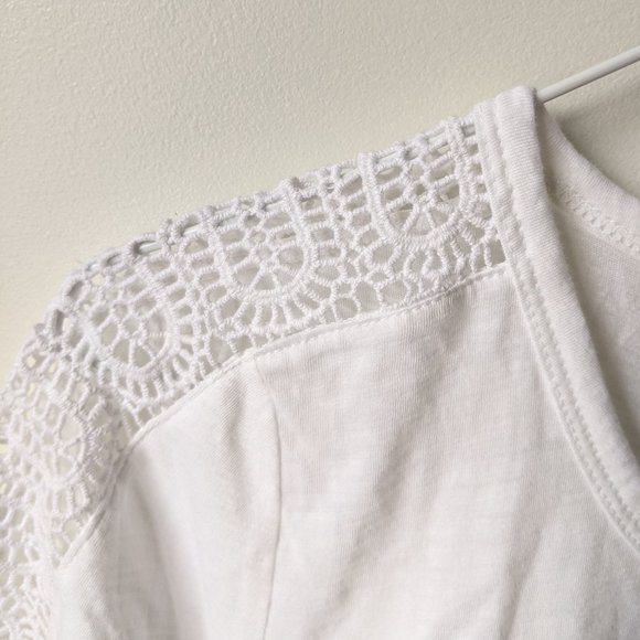 LOFT White Tee with Cotton Lace Details - Picture 4 of 10